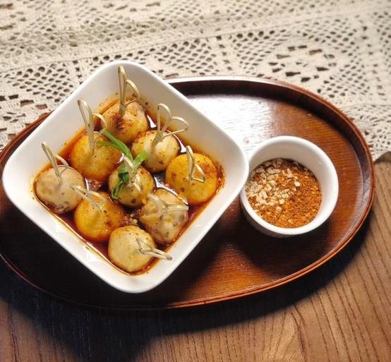 ntk53205858's tweet image. Sunny side up eggs + avocado toast + a side of cherry tomatoes  Simple, fresh, and perfect for a lazy morning! #BreakfastVibes #FreshEats