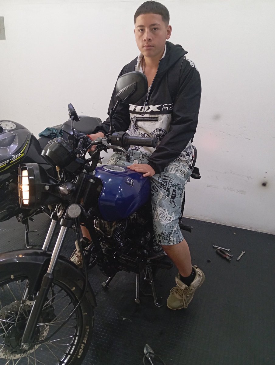 moto_trabajo's tweet photo. ¿Necesitas rentar una moto para trabajar en aplicaciones? En Moto Trabajo tenemos la solución...
#mototrabajo #renting #alquilerdemotos #delivery #domiciliario #repartidor #rappi #uber #didi #TrabajoSiHay https://t.co/zEtAkY2gfg