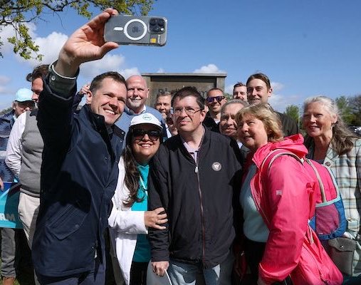 Robert Jenrick tweet media