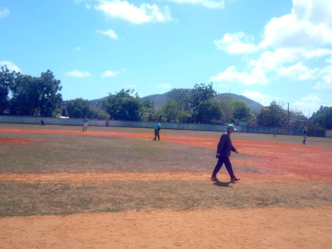 Islavisión tweet media