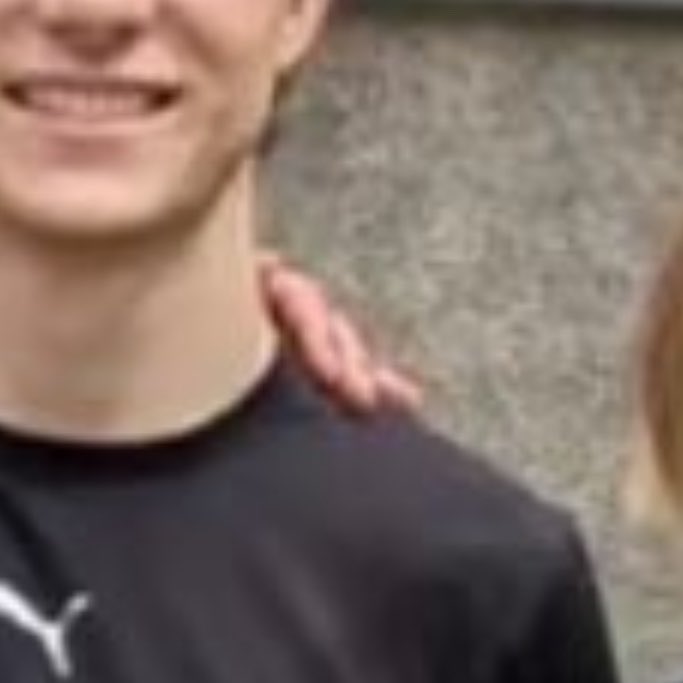 delilah⟢ tweet media