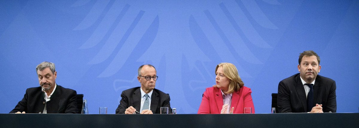 TheHypnotist tweet media