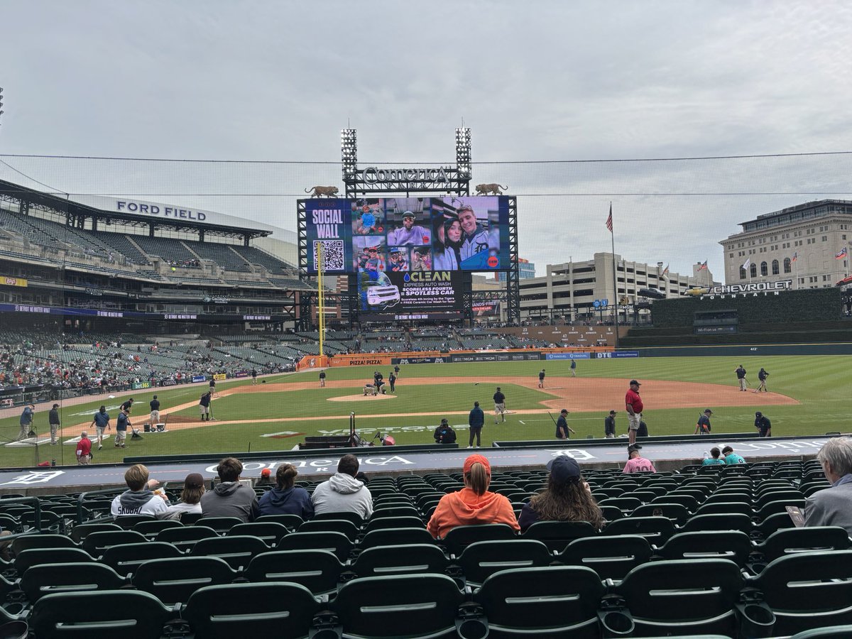 ClarkisKing tweet media