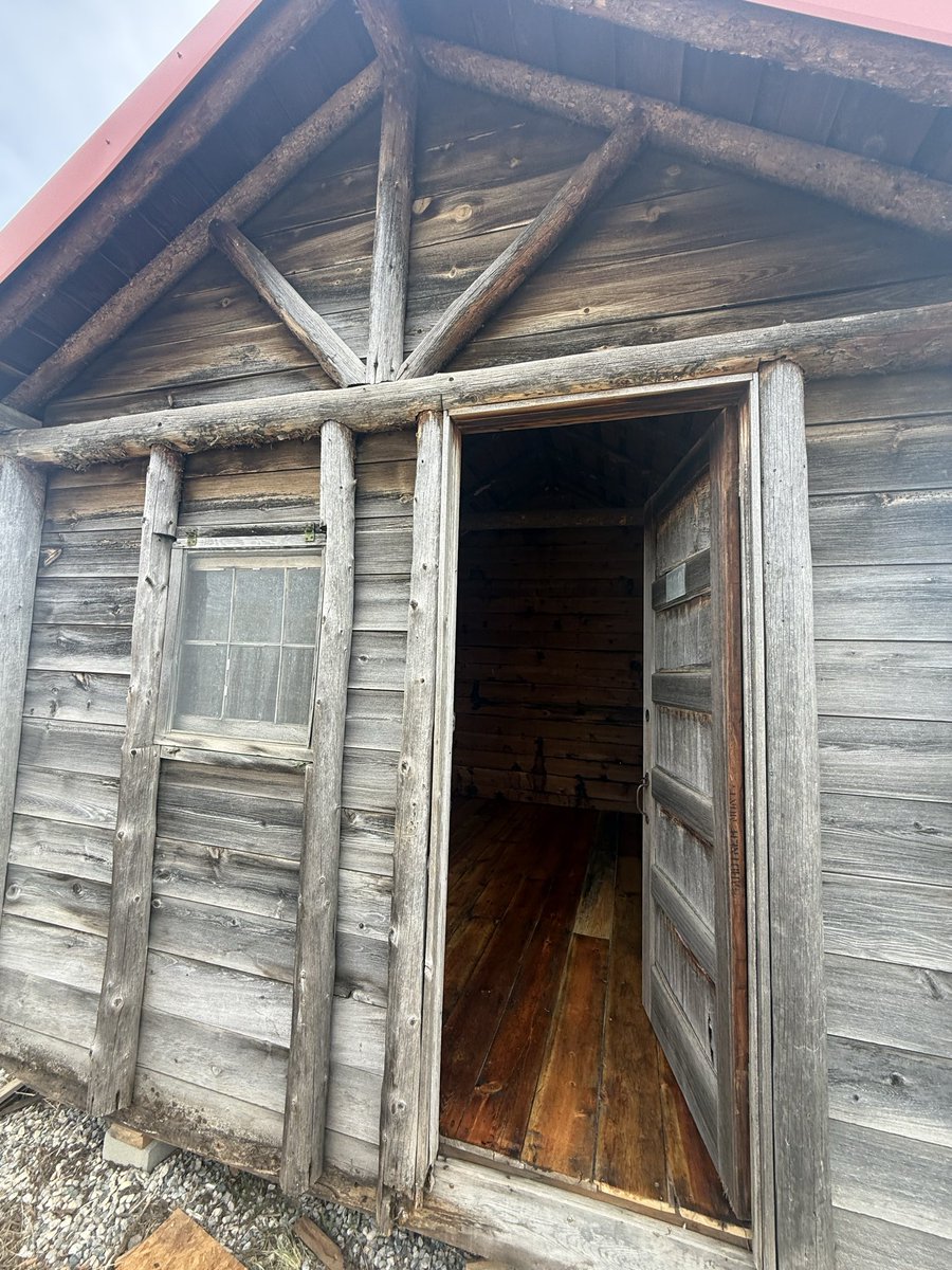 JMatthews_Wild's tweet image. Progress on our old Park Service cabins from Yellowstone is moving along.  We repaired and stabilized walls and floors and then sanded and oiled the floors and they turned out beautifully!
#Montana #cabins