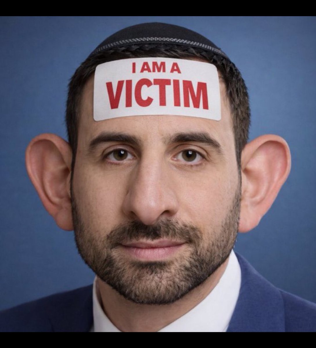 On the other side of the Berlin Wall tweet media