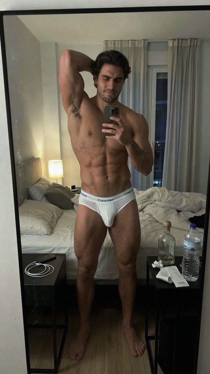 yourbriefrelief's tweet photo. 🔥🔥🔥 The gorgeous @nicoso_sorrento 🔥🔥🔥 

#selfiesunday #yourbriefrelief https://t.co/lZiu40itto
