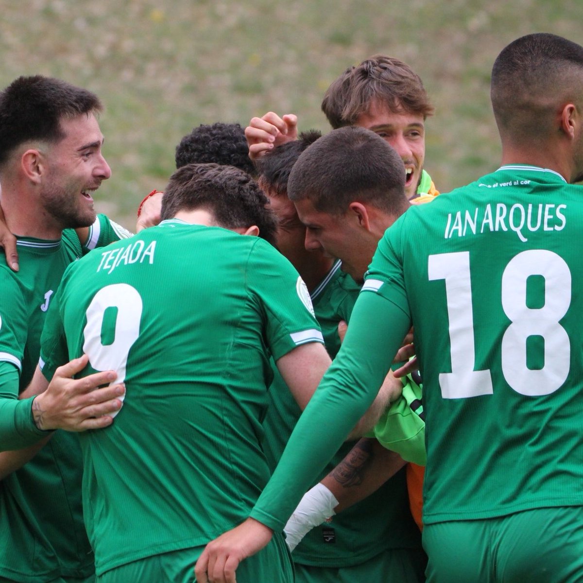 UE Cornellà 💚 tweet media