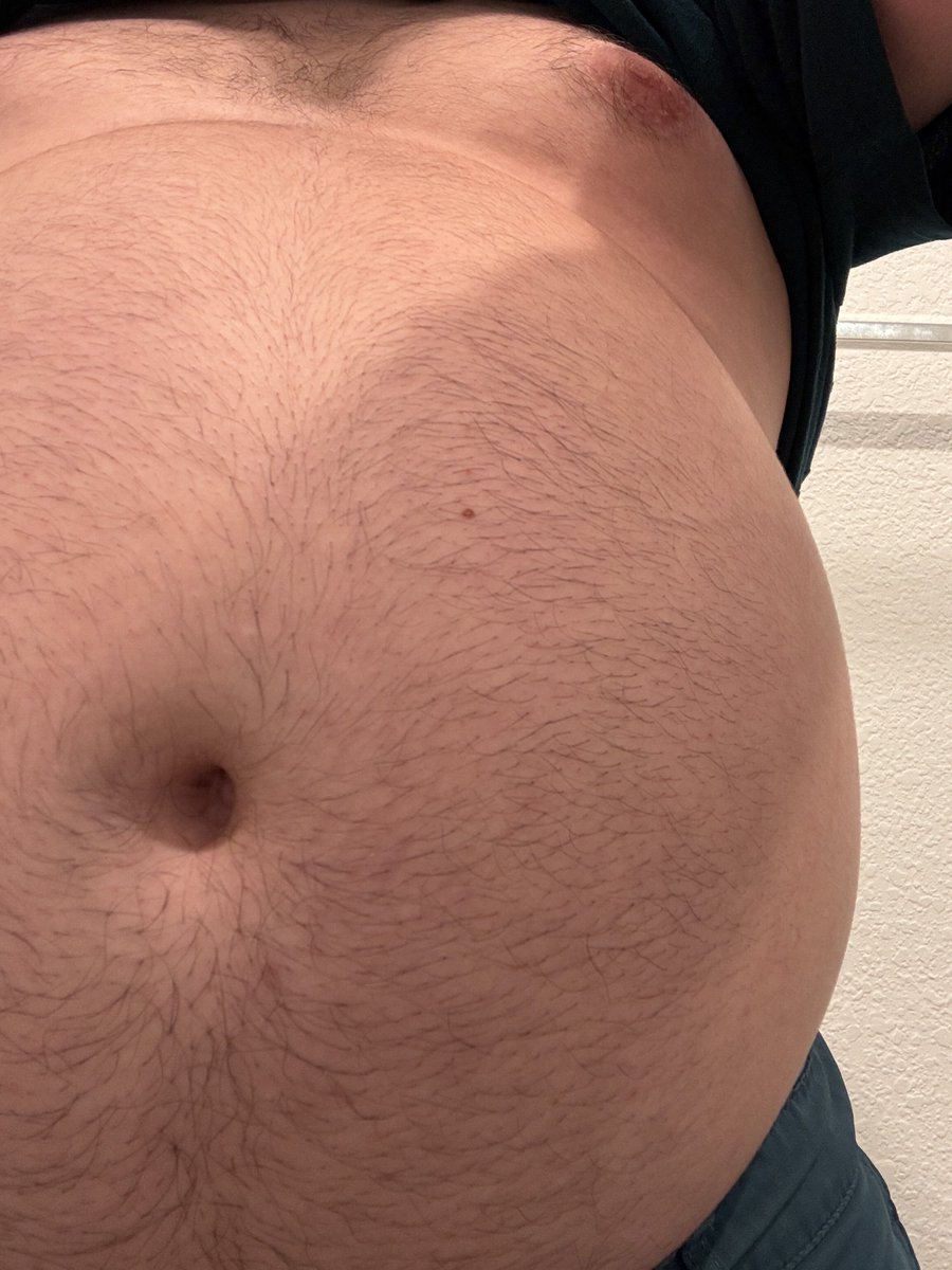 WuffBelly tweet media