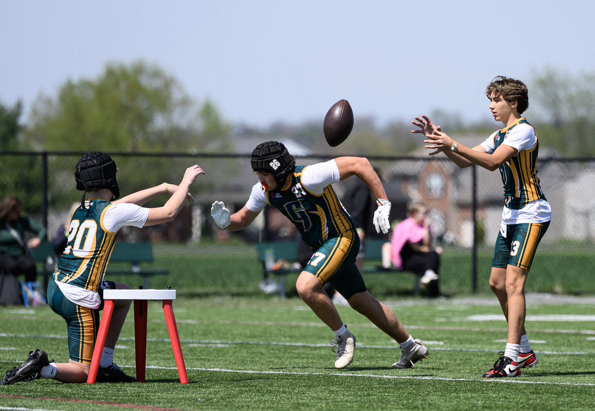 BradyDroske's tweet photo. Went 6-0 to bring home the championship win at @Pylon7on7 representing @GregJones5353 and GJ Speed. Thank God for this opportunity. Shoutout my WR’s @Swanny_141 @MichaelKem42080 

@QBUselect @QBHitList @QBUniverseQBU @Bryan_Ault @Elite11 @PrepRedzoneMI @MIexposure @CoachManella https://t.co/iZnauGJLpz