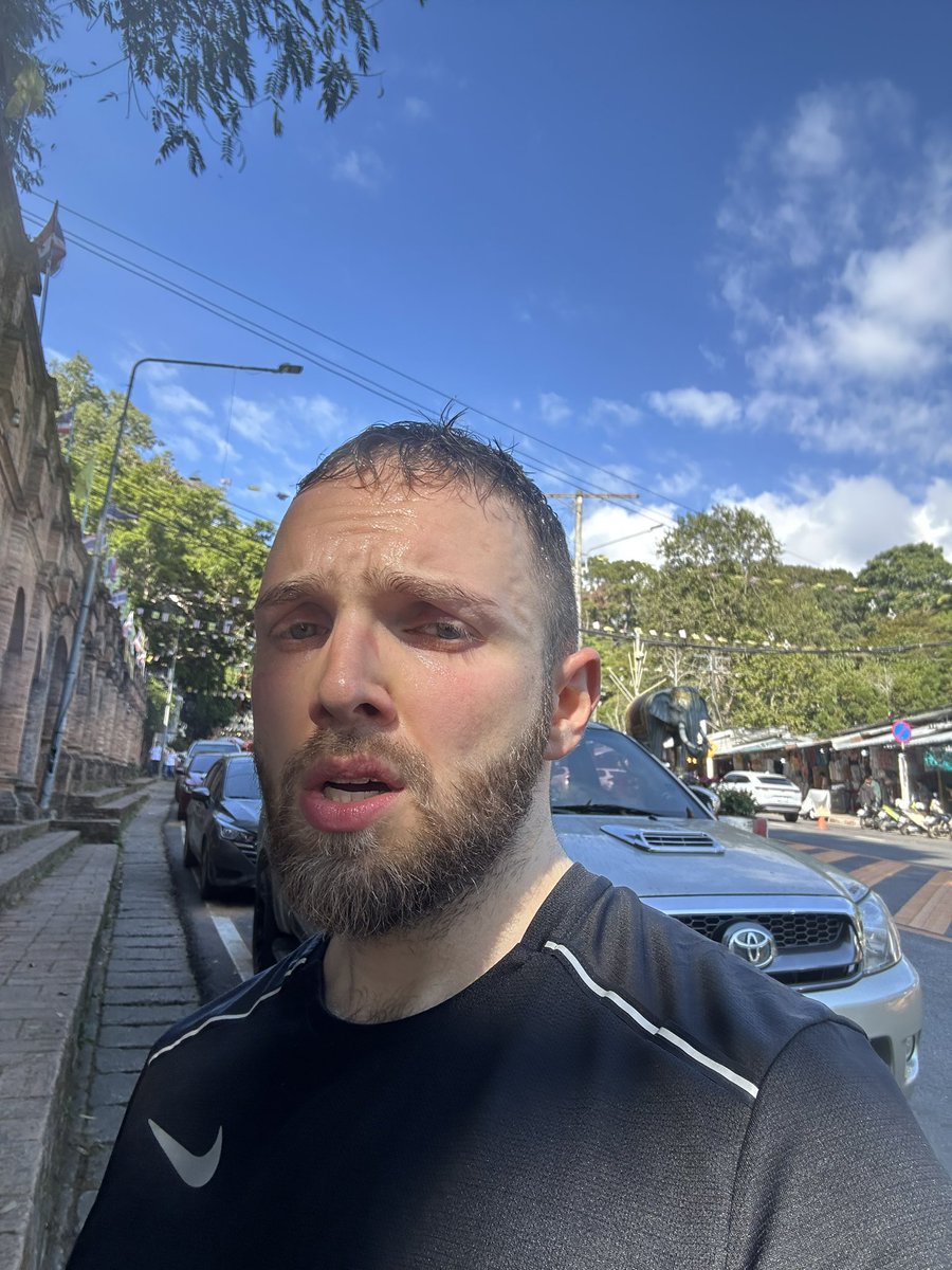 clementjml tweet media