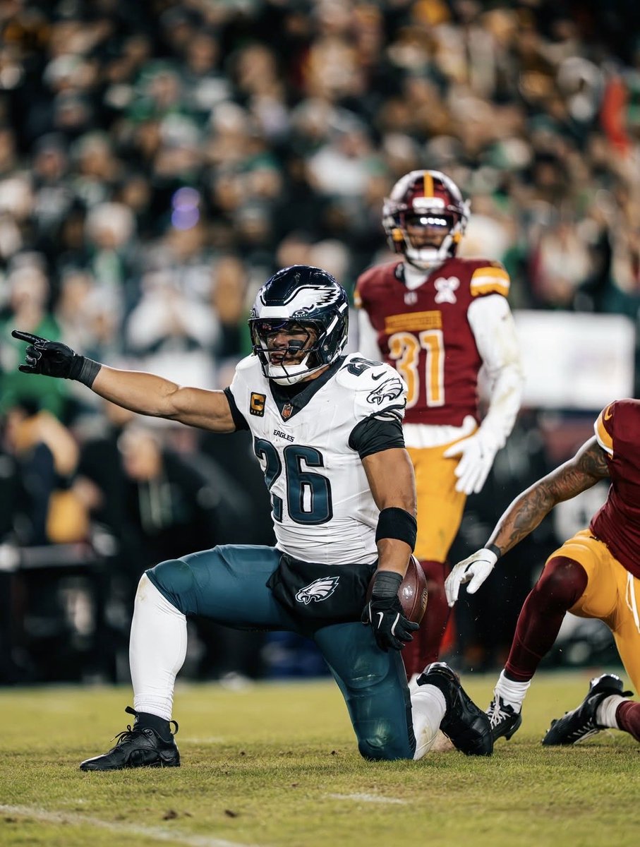 BarkleysBurner_'s tweet image. Predict Saquon Barkley’s statline in 2026:

• ____ yards

• __ TDs

• ___ YPC

#FlyEaglesFly