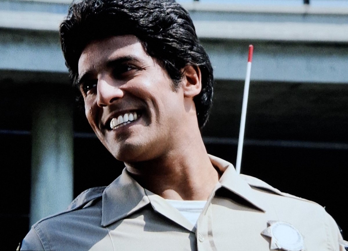 Big hug my best friend 🥰❤️😘🤗🥰<a href="/ErikEstrada/">ERIK ESTRADA</a>