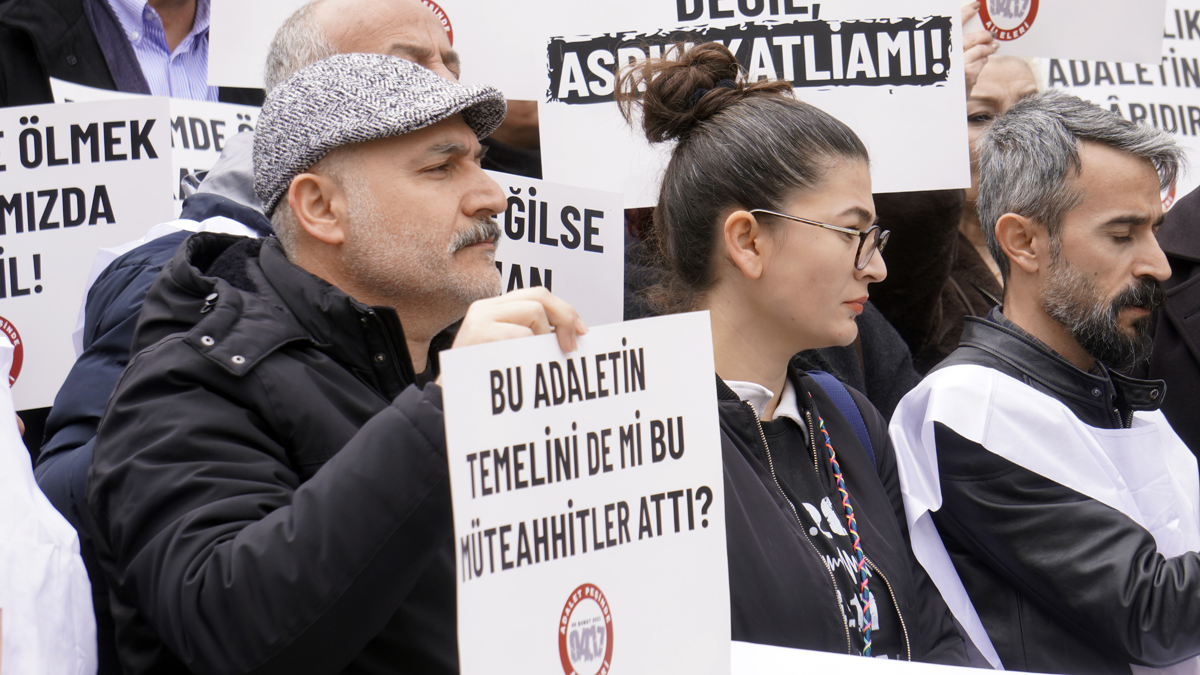 Mehmet Özer tweet media
