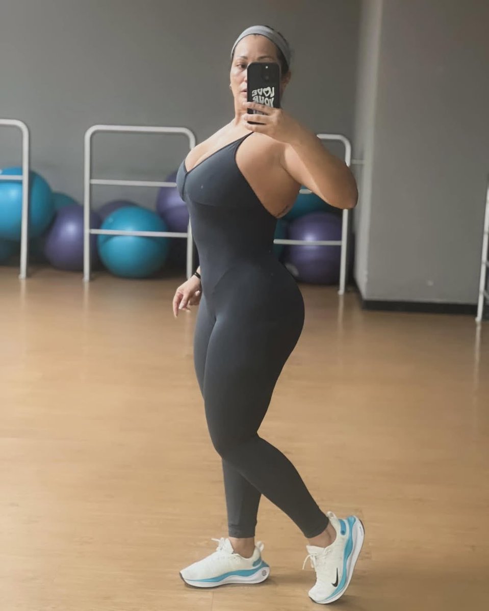 Señoras Cuarentonas y Cincuentonas tweet media