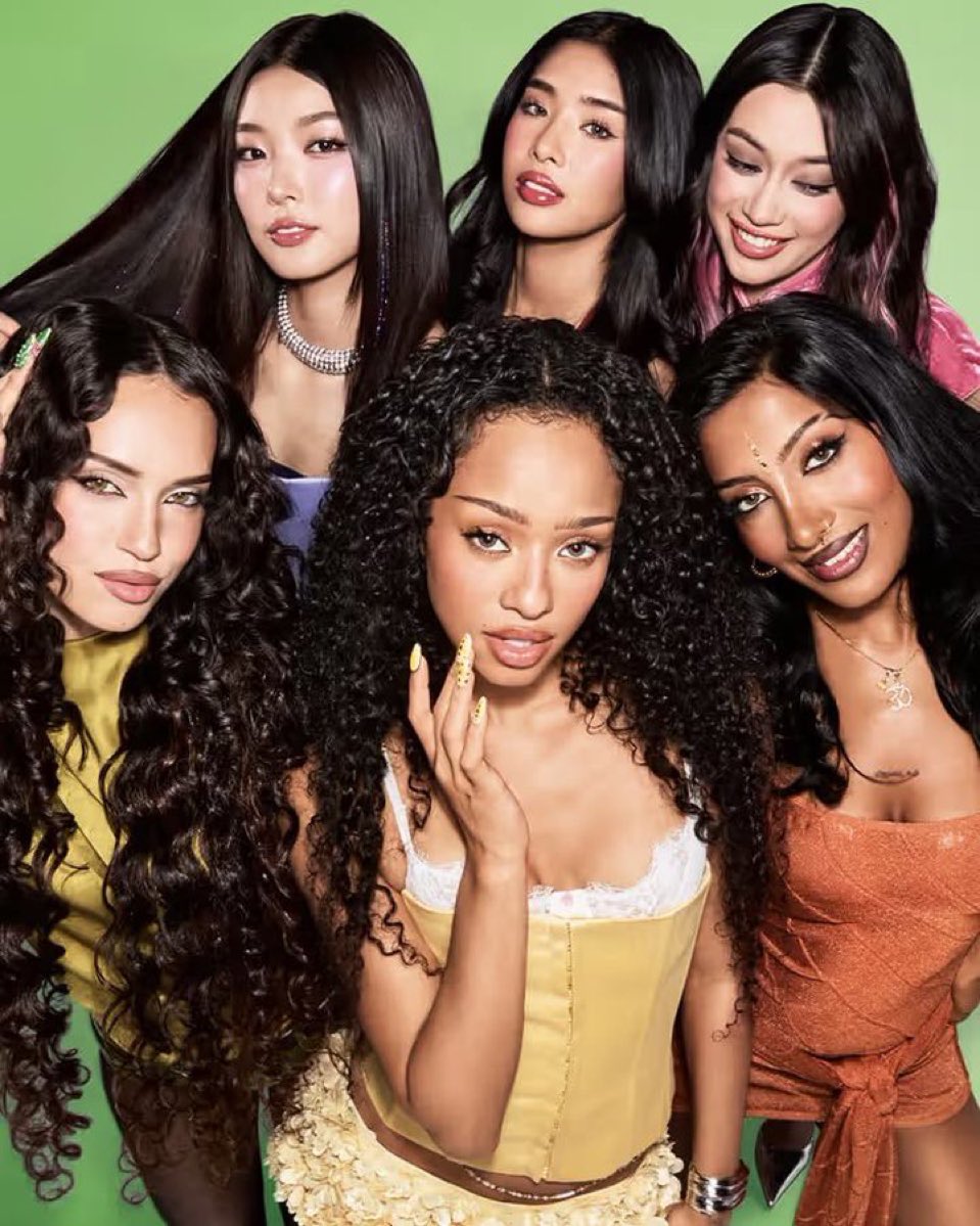 addie • PINKY UP 🫖 tweet media