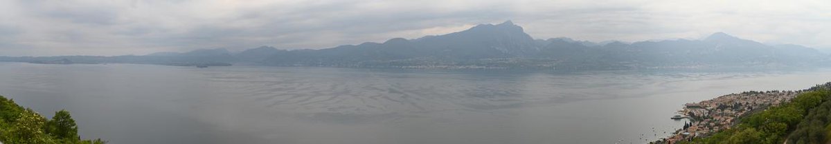 gardacam's tweet image. Torri del Benaco on Sun, 12 Apr 2026 17:05:00 UTC
gardacam.it/share/torri/20…
#lake #garda #panorama #torri