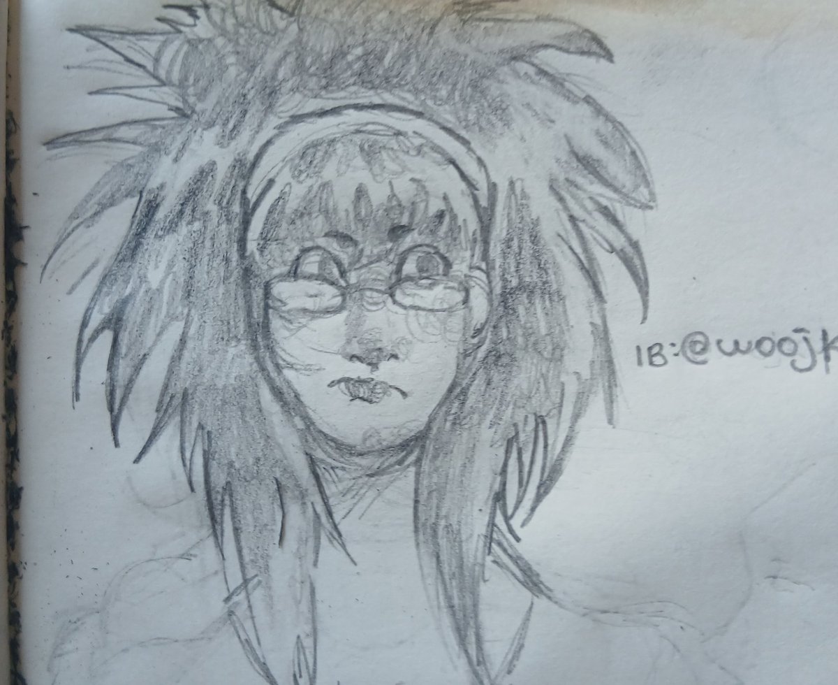 MikaellyLo91371's tweet photo. O bloqueio criativo ta tao grande que tive que apelar pra #DrawInYourStyle so queria ideia do que desenhar, cara :C
Ib:woojky https://t.co/nBAziaHq9n