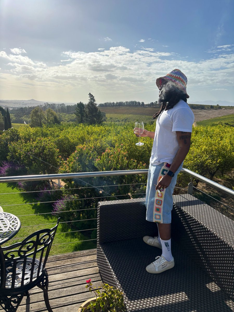 HerbieFullyLoad's tweet photo. Winery 🍷 South Africa 🇿🇦 Cheers 🥂 https://t.co/TlUFNcmsId
