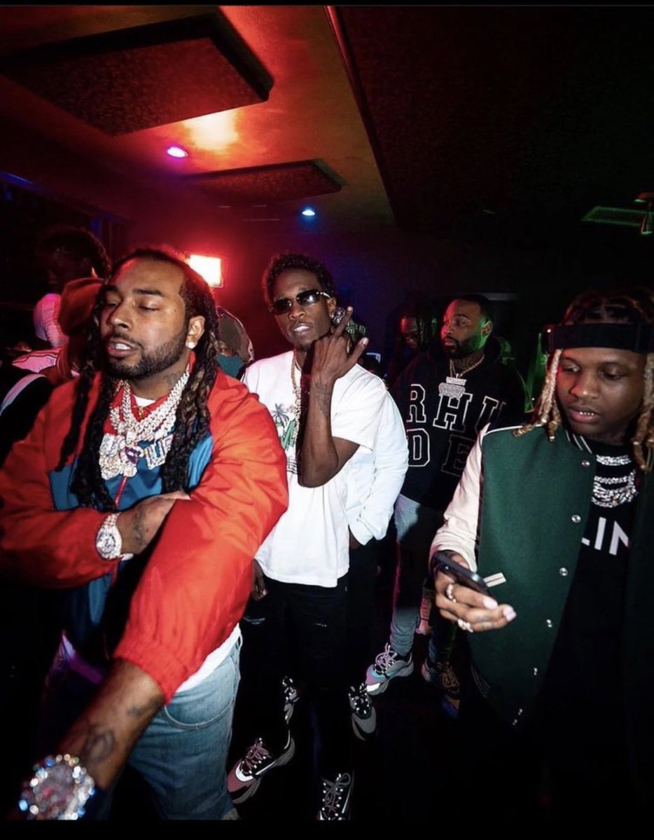 𝔇𝔯𝔦𝔩𝔩ℭ𝔦𝔱𝔶 tweet media