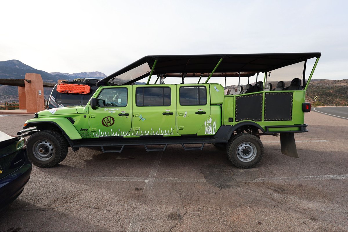 HighCountryJNL's tweet photo. Part Jeep, part tour rig… all kinds of cool.
#JeepLife #OverlandBuild #CustomRig #4x4Life https://t.co/8h61C8YSuC