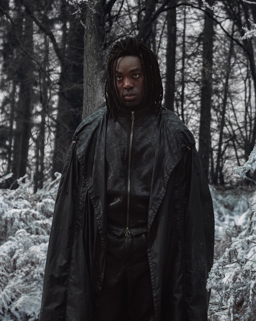 HPNews_Germany's tweet image. 🏆 Snape wins the Olivier Award! ⚡
Paapa Essiedu, who will play Severus Snape in the HBO #HarryPotter series, has just won the Olivier Award for Best Supporting Actor for his role in Arthur Miller's All My Sons! 
What a start before Hogwarts even begins!🎬