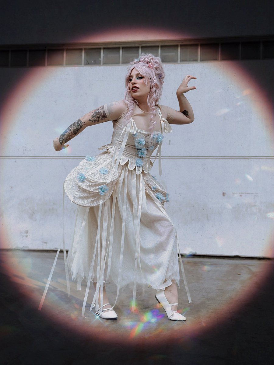 L∀ᴜʀ∀ | 𝕸𝔞𝖞𝖍𝖊𝖒 tweet media