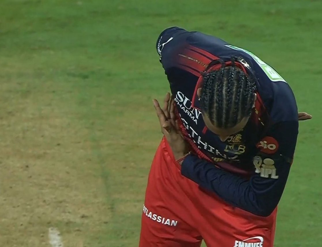 CricXpress tweet media