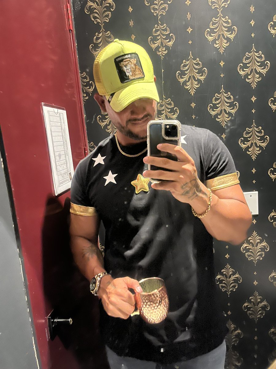 El Manaba 86 tweet media