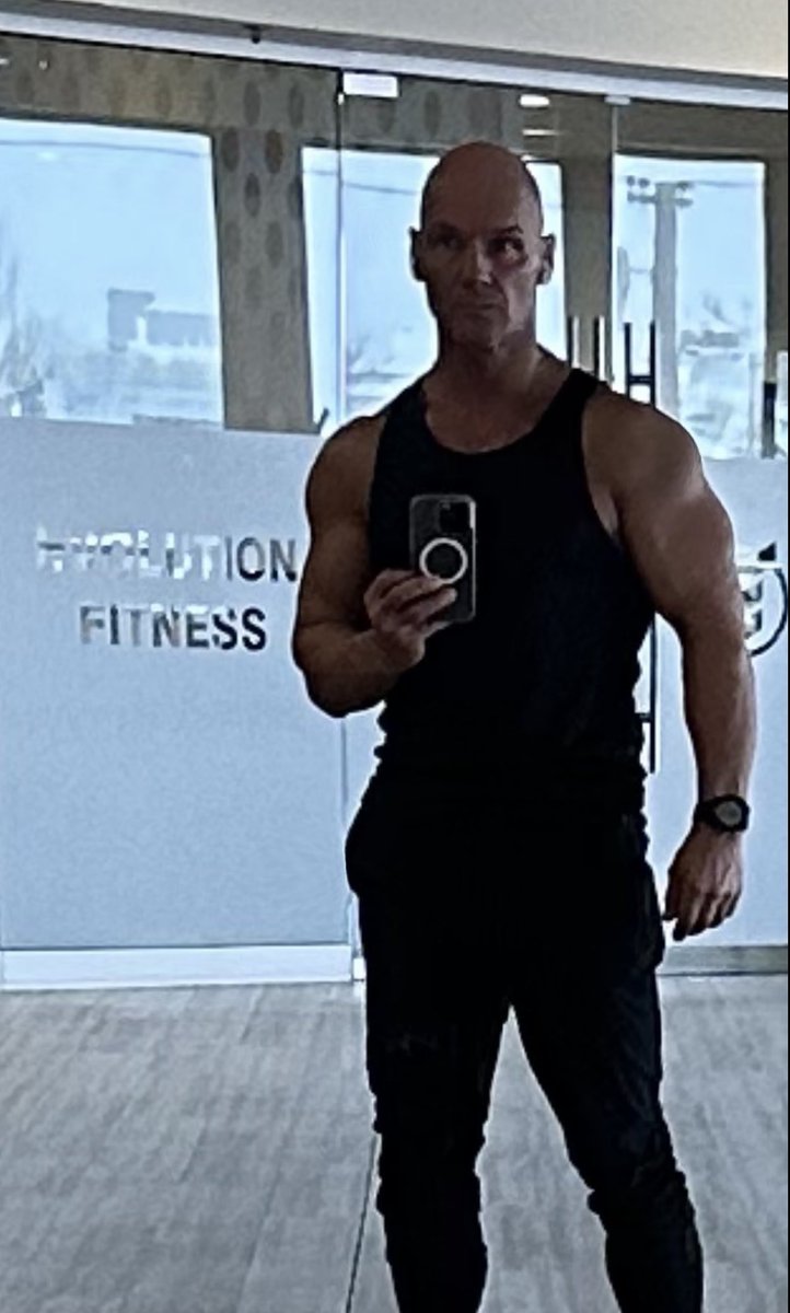 AgelessMeta's tweet image. Sunday morning complete. All that is left is a run to end the day.

Happy Sunday.

#FitOver60 #BuiltToLast #Ageless