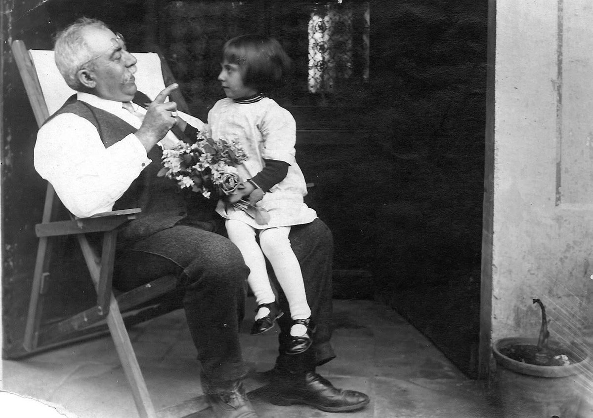 Maria Nunes tweet media