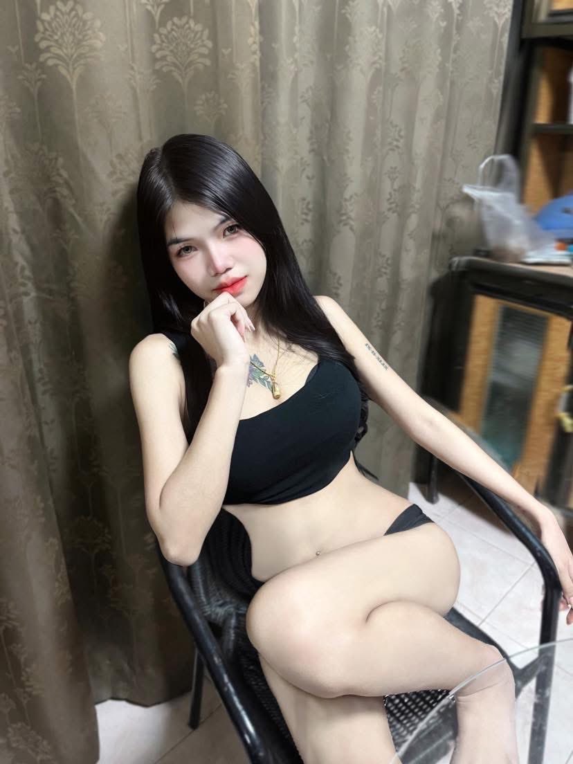 𝟢𝟥 tweet media