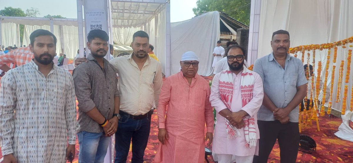 Vijay Bahadur Pathak tweet media