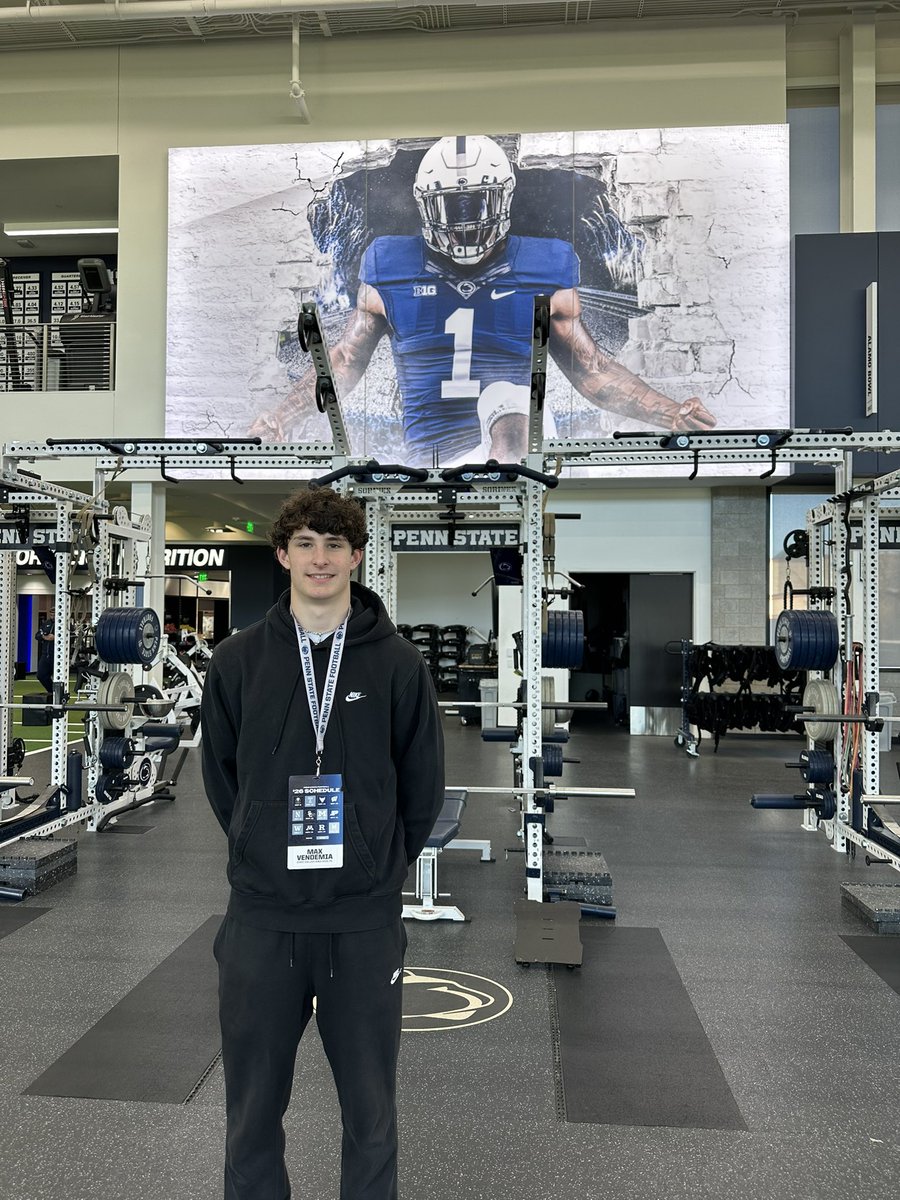 MaxVendemia2029's tweet image. Had a great time back at @PennStateFball practice yesterday!  Loved the energy and competitiveness at practice with the live periods. Great to connect with WR Coach @KashifMoore and @ZemaitisTouch_ as well!  Pumped to compete at camp this summer!!
#WeAre #Classof2029 #WR
