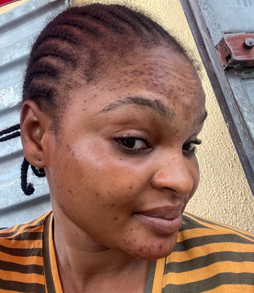 𝑨𝒚𝒐𝒅𝒆𝒍𝒆 tweet media