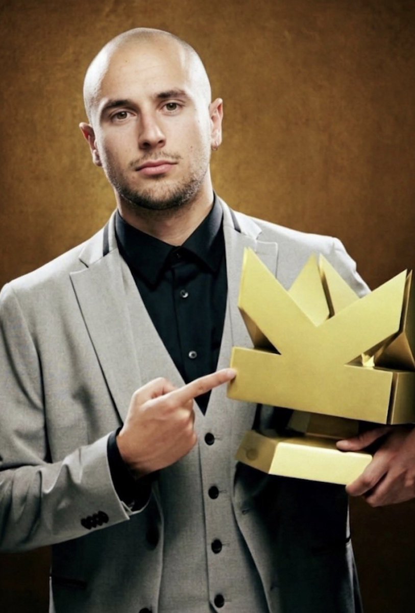 Chris Kings tweet media