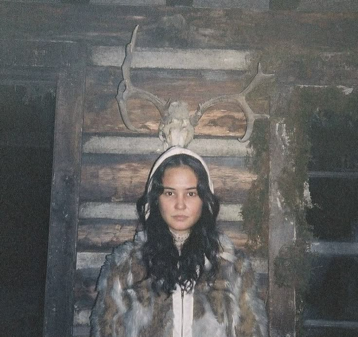 lottiecented's tweet image. 