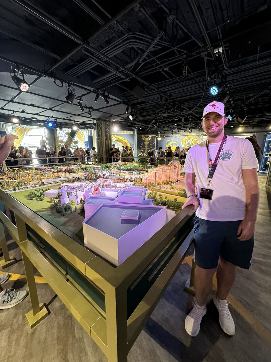 Universally Speaking 🌎🗣️ tweet media