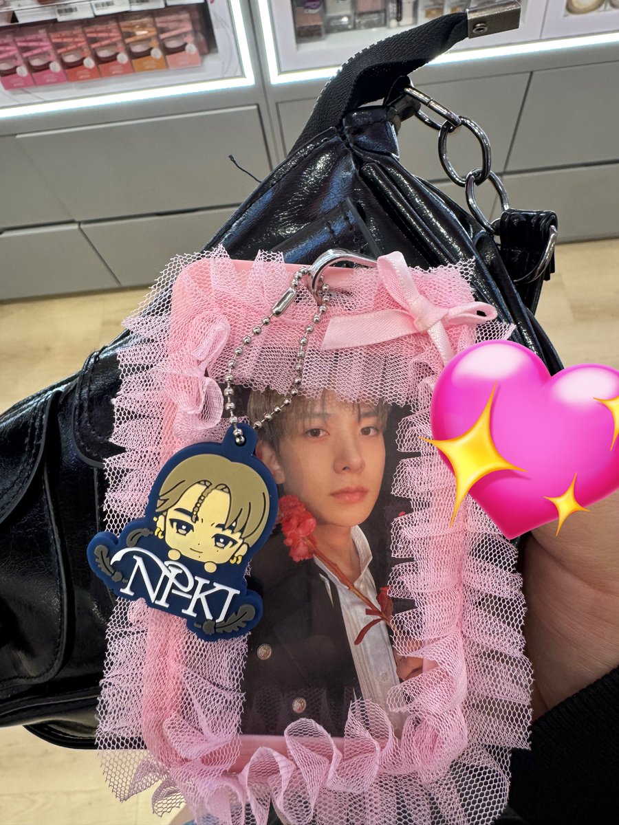 𑣲 k: vanish || sevEN- tweet media