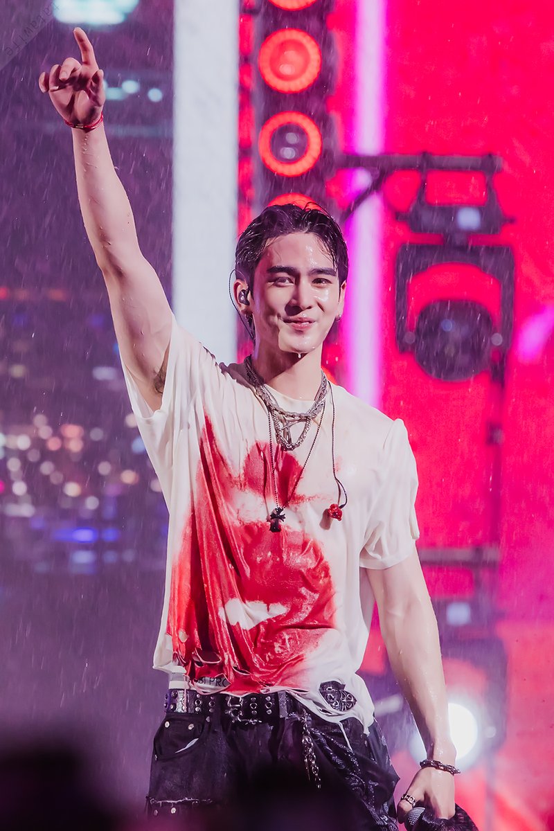 KarlTatawife's tweet image. ลาไปเพียงเท่านี้ละค่ะ
เจอกันงานหน้า 
ซึ่งก็คงเป็นพรุ่งนี้ ^^
#SuperFluid2026xJASPER
KPW SONGKRAN X JASPER
#santapp @Ppsanta