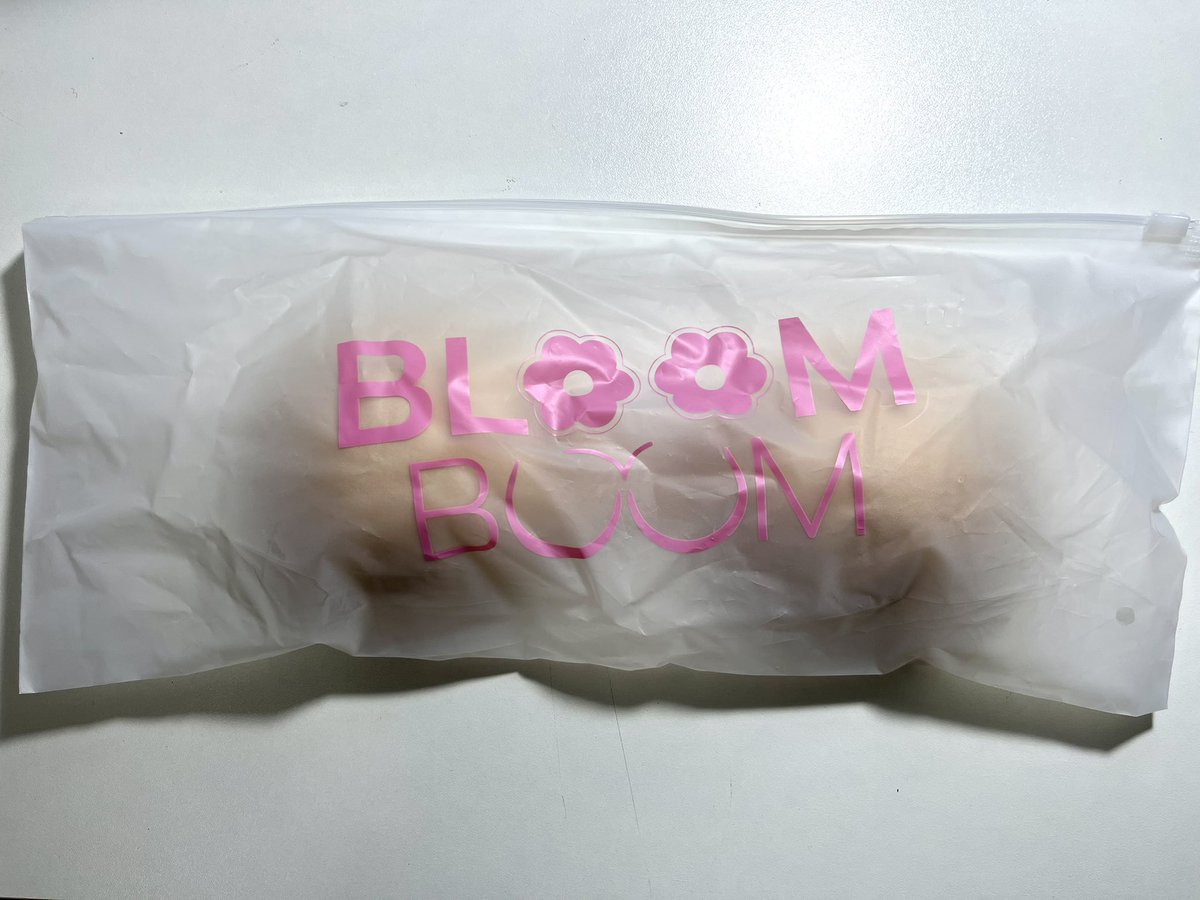 userbydessert's tweet photo. ส่งต่อ บราปีกนก Bloombloom รุ่นอัพไซส์
• คัพA อก28-32 สีเนื้อ ฟองน้ำ4.5cm

– 180 baht (free shipping)

เคยลองใส่1ครั้งแต่ไม่ชอบค่ะ

#เสื้อผ้ามือสอง #ส่งต่อเสื้อผ้า #เสื้อผ้ามือ2 #ส่งต่อเสื้อผ้ามือสอง #ส่งต่อเสื้อผ้าราคาถูก #โล๊ะตู้ #บราปีกนก #สงกรานต์ https://t.co/eooerjD6RP