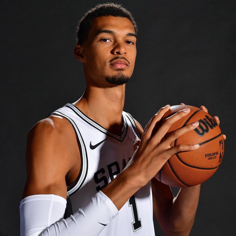 Legion Hoops tweet media