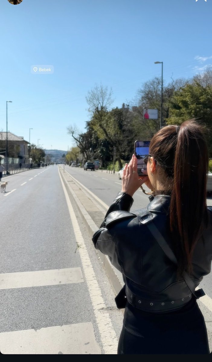 rudiria67's tweet image. Suddenly this photo was deleted from the story, if there was nothing wrong, just relax, but this was deleted so it's really obvious that something was wrong #arafta #emingunec #ilsudemirci @emingunenc_ @ilsudemircii