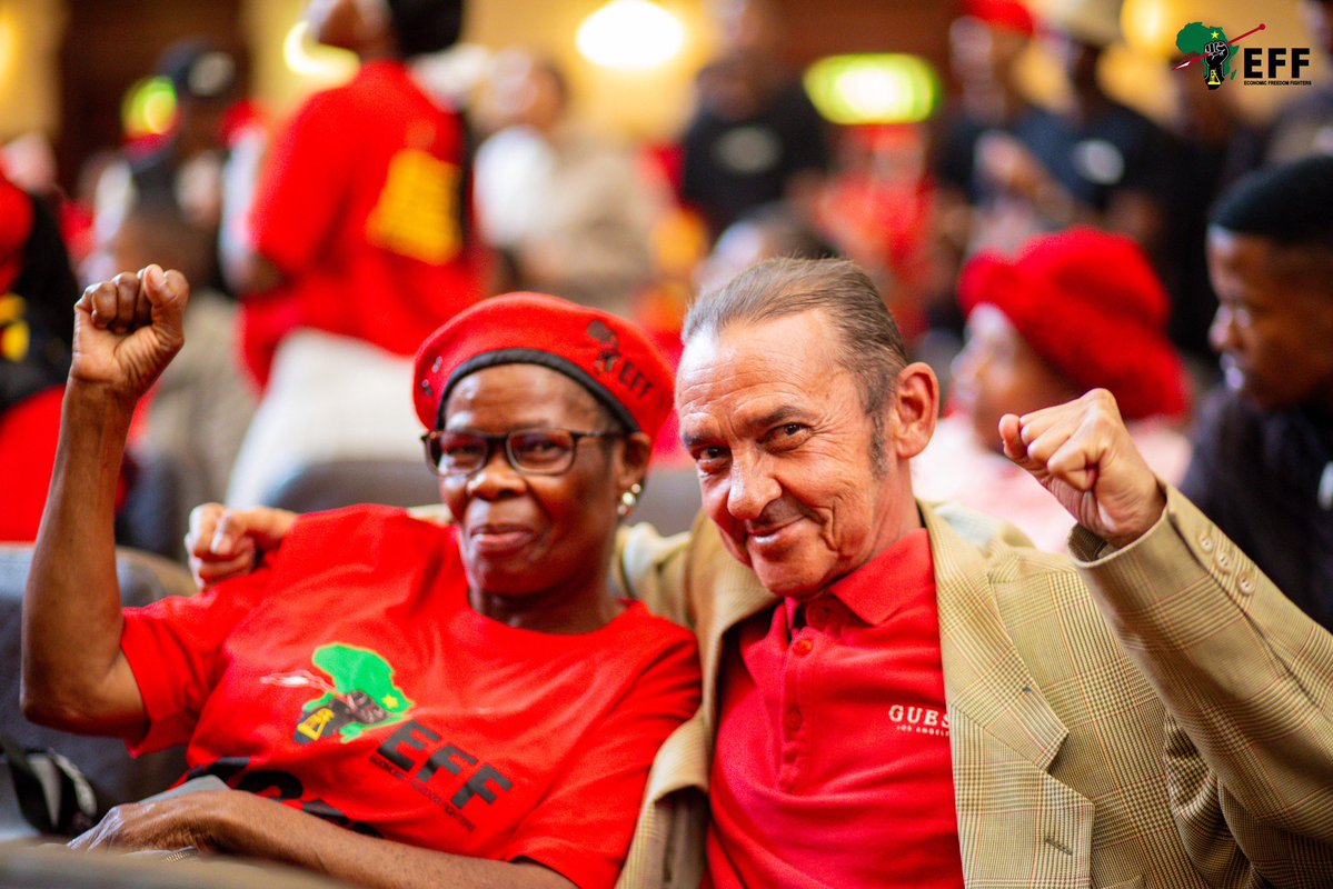 EFFSouthAfrica's tweet image. ♦️In Pictures♦️

Fighters at the Johannesburg Subregions B and F Branch Command Teams Meeting.

#RegisterToVoteEFF  In The 2026 Local Government Elections On The Following Link: registertovoteeff.org.za