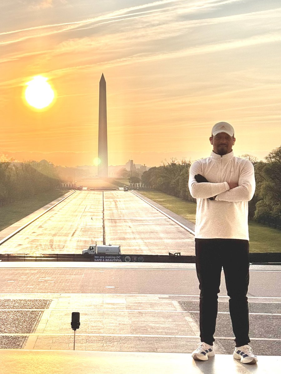 R_Rodriguez_pty's tweet photo. Running at Washington D. C. 
#DiosEsFiel https://t.co/o4cX9LlAsU
