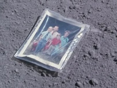 Curiosity tweet media