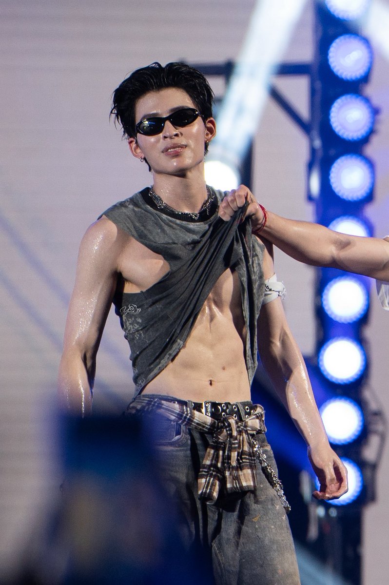 คุณมัมของพุวีน tweet media