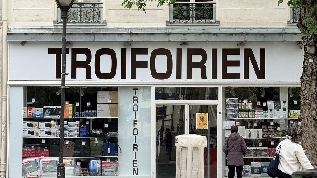 FredThePug ✪ tweet media