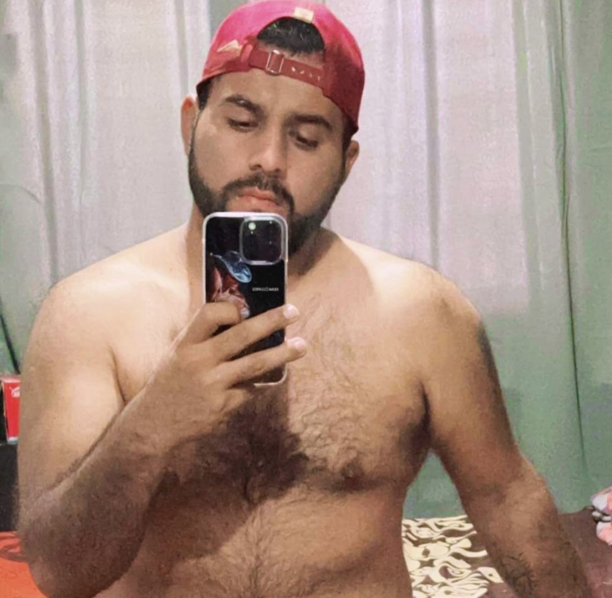 Quien tiene videos o el X de ellos ? Compartan