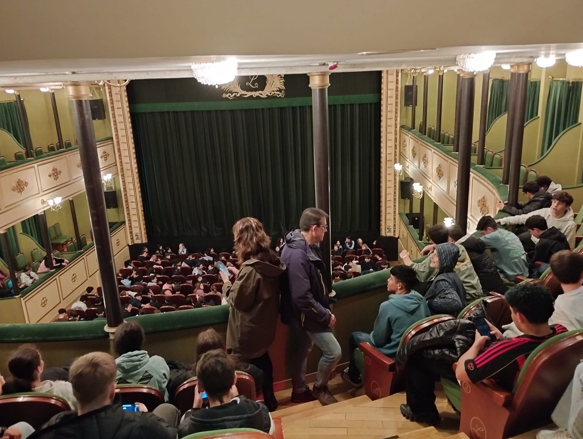 IES VENANCIO BLANCO tweet media