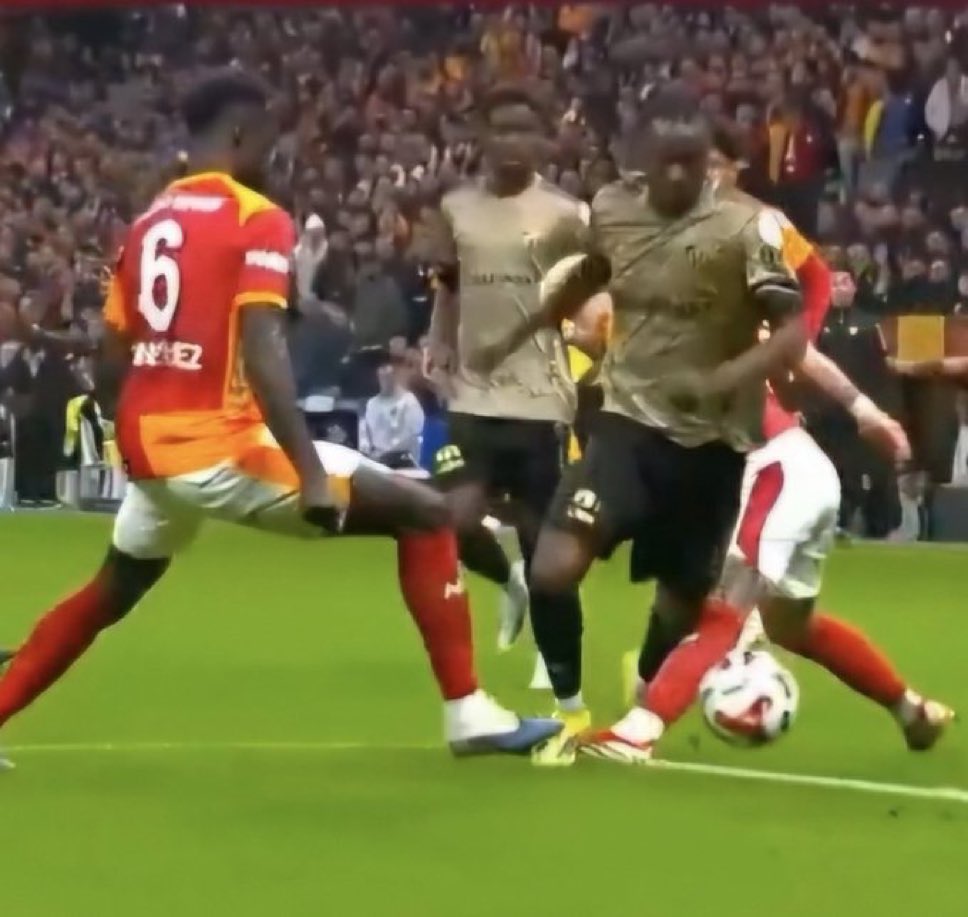 Colmanın Bandanası tweet media